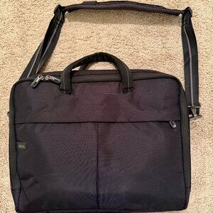 Dell Briefcase Bag black with space for multiple items